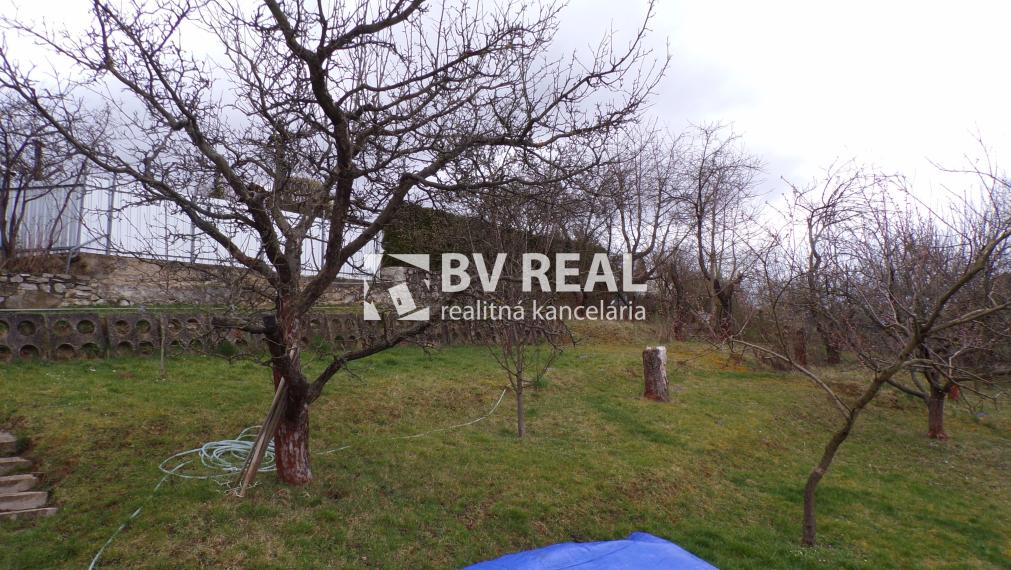 BV REAL Na predaj chata Brodzany okres Partizánske FM1856