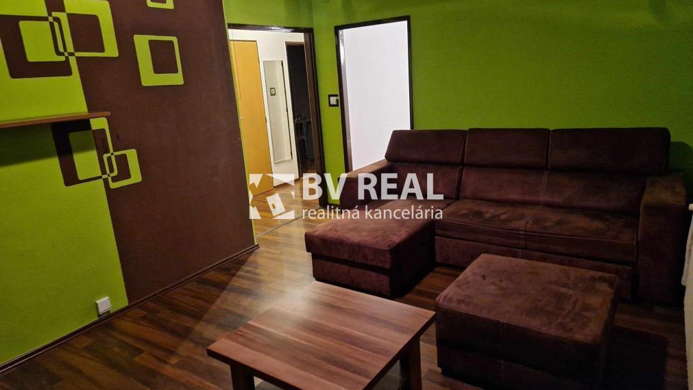 BV REAL na predaj 2 izbový byt Prievidza FM1939