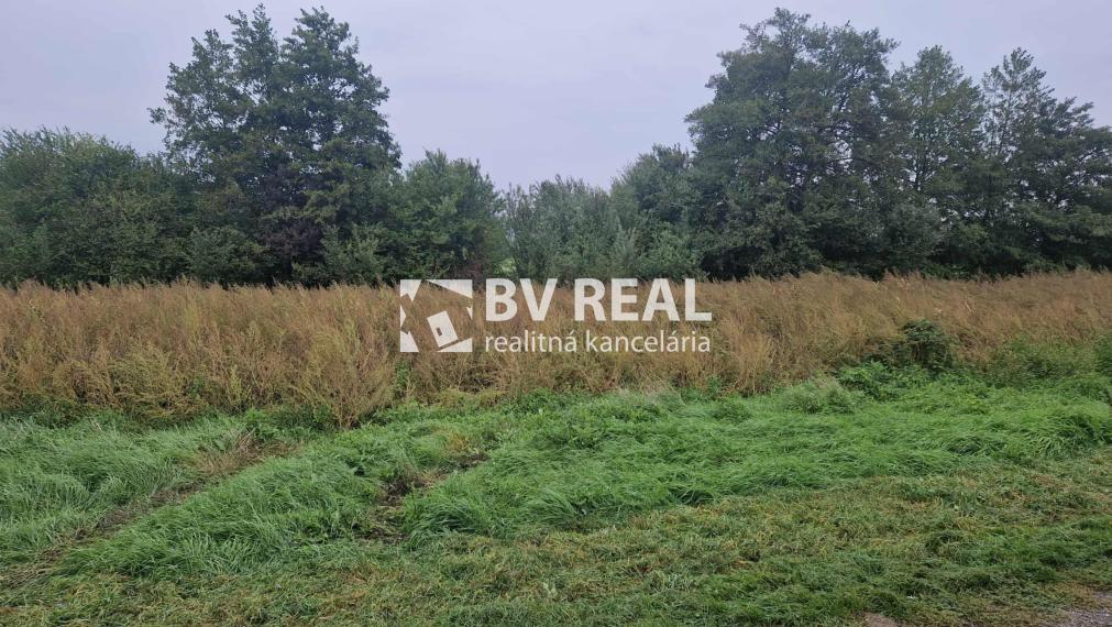 BV REAL Na predaj stavebný pozemok obec Pažiť FM2344