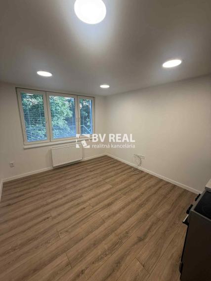 BV REAL Na prenájom garsónka s odkupom aj na splátky FM2299
