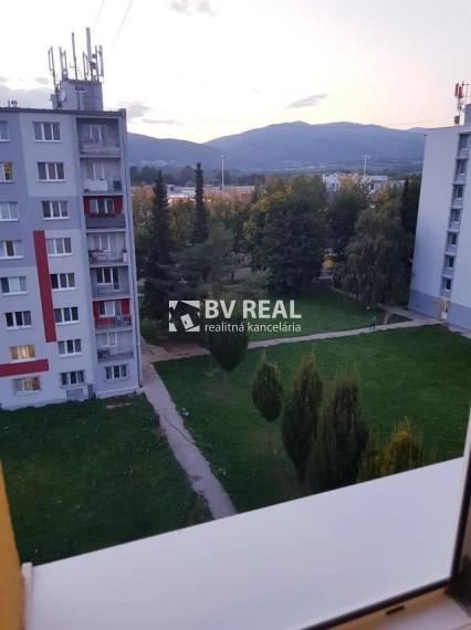 BV REAL Na predaj garsónka Prievidza FM1921