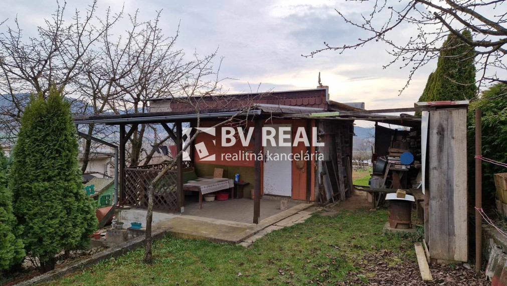 BV REAL na predaj chata so záhradou pri Partizánskom FM1929