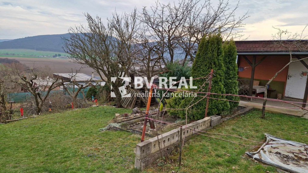 BV REAL na predaj chata so záhradou pri Partizánskom FM1929