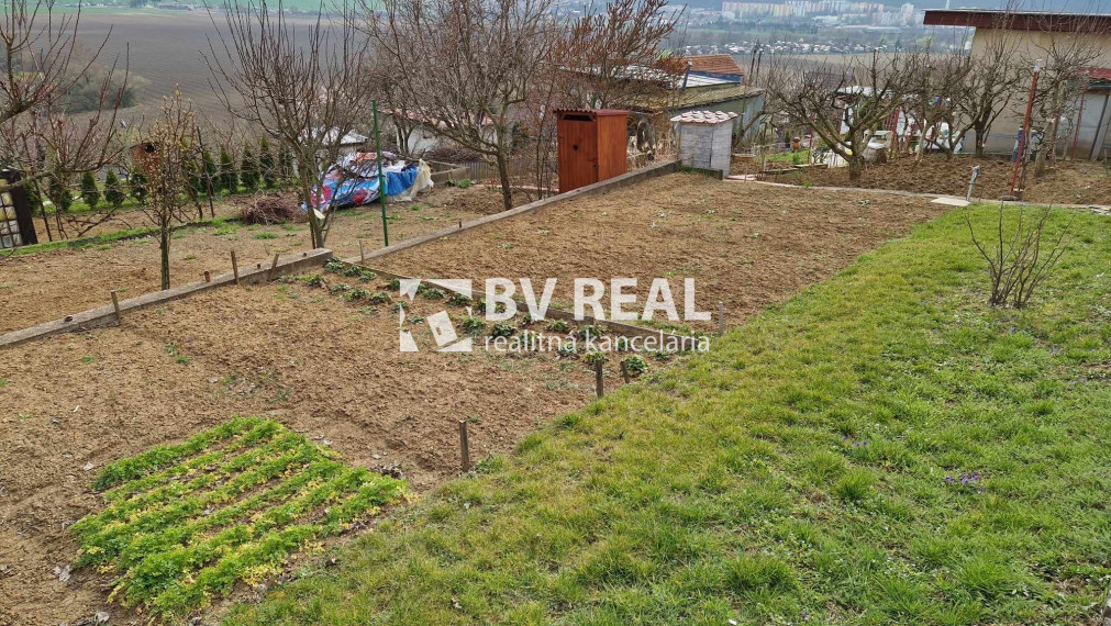 BV REAL na predaj chata so záhradou pri Partizánskom FM1929