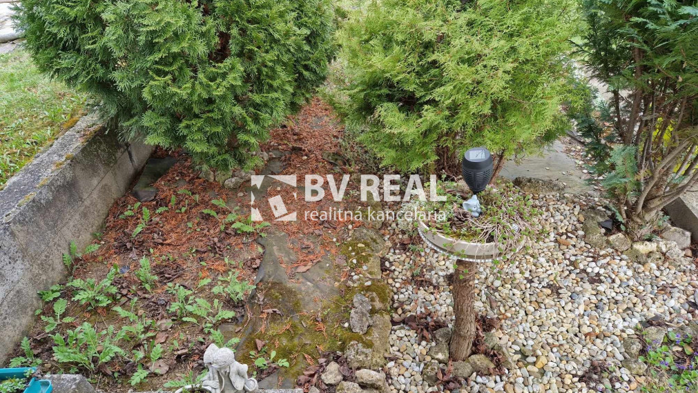 BV REAL na predaj chata so záhradou pri Partizánskom FM1929