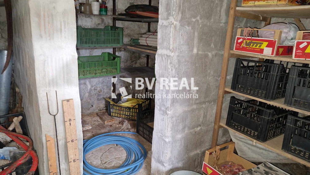 BV REAL na predaj chata so záhradou pri Partizánskom FM1929