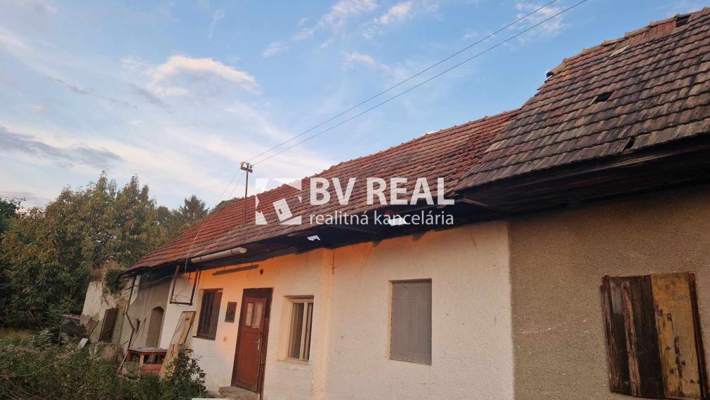 BV REAL na predaj rodinný dom Lehota pod Vtáčnikom FM2128