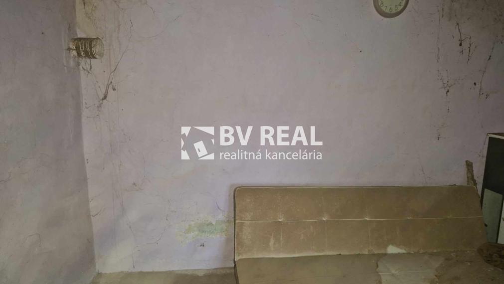 BV REAL na predaj rodinný dom Lehota pod Vtáčnikom FM2128