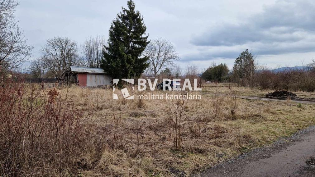 BV REAL Na predaj pozemok obec Koš okres Prievidza FM2091