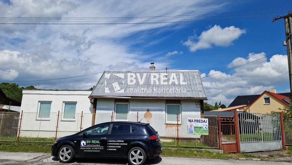 BV REAL Na predaj rodinný dom Prievidza FM2143