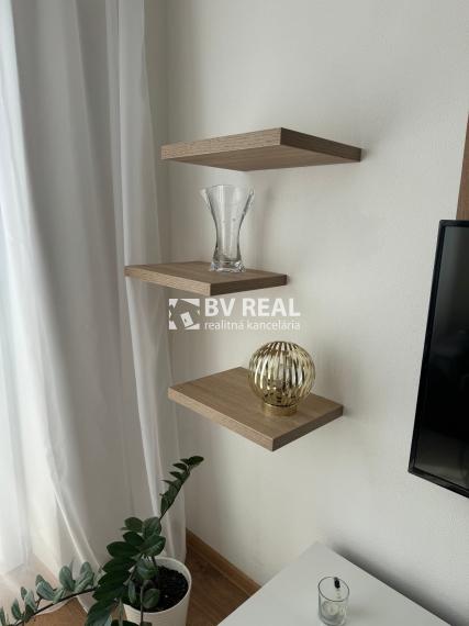 BV REAL Predaj zrekonštruovaný 3 izbový byt Prievidza FM2300