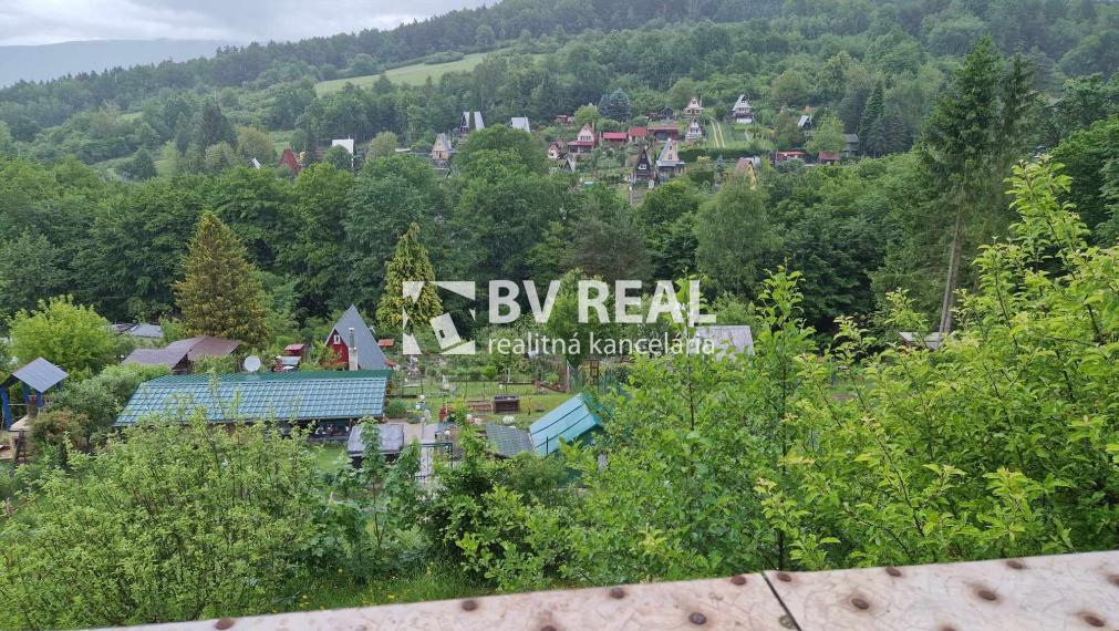 BV REAL Na predaj murovaná chata so záhradou Handlová FM2009