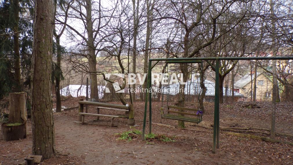 BV REAL Na predaj pozemok Chrenovec-Brusno FM2235