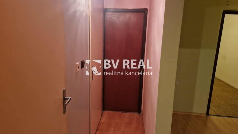 BV REAL Na predaj 3 izbový byt Handlová FM2349