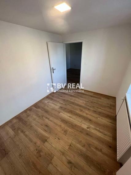 BV REAL Na predaj 2 izbový byt Handlová FM2352