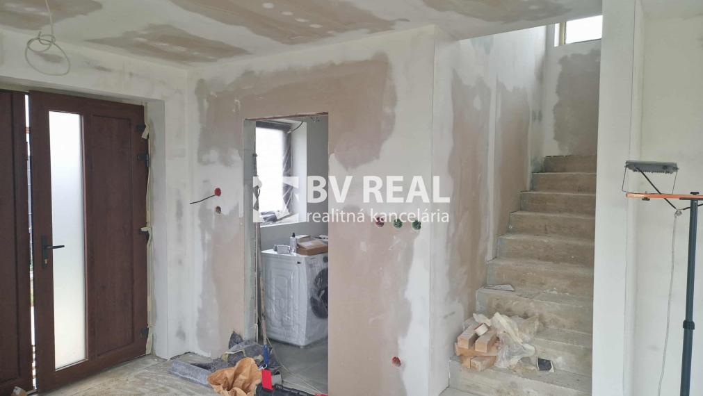 BV REAL Na predaj novostavba obec Hradište FM2354