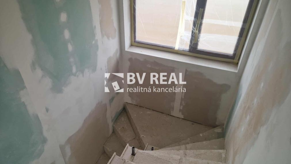 BV REAL Na predaj novostavba obec Hradište FM2354