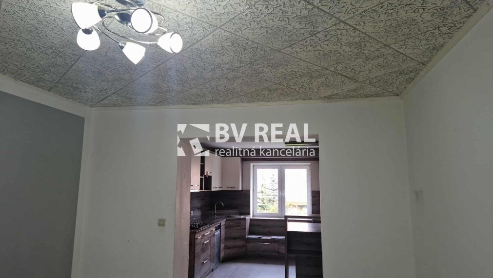 BV REAL Na predaj 2 izbový byt Žiar nad Hronom FM2242