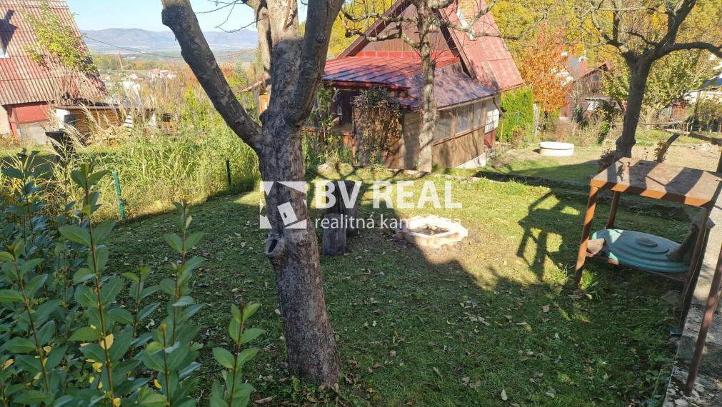 BV REAL predaj murovaná chata so záhradou Prievidza FM2356