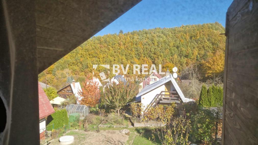 BV REAL predaj murovaná chata so záhradou Prievidza FM2356