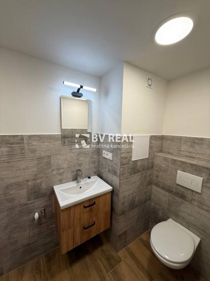 BV REAL Na predaj 3 izbový byt Handlová FM2293