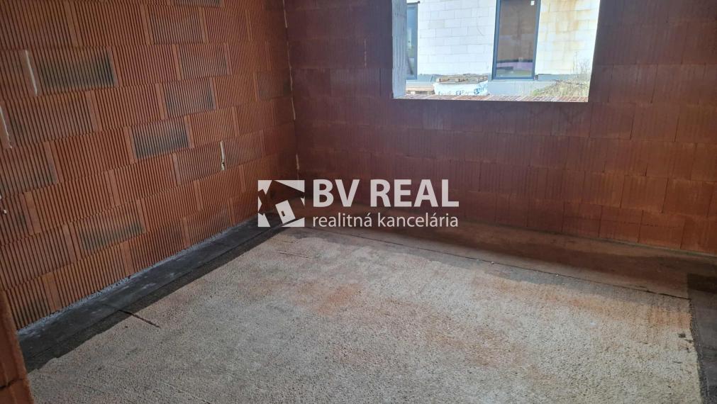 BV REAL Na predaj novostavba obec Diviaky nad Nitricou FM2358