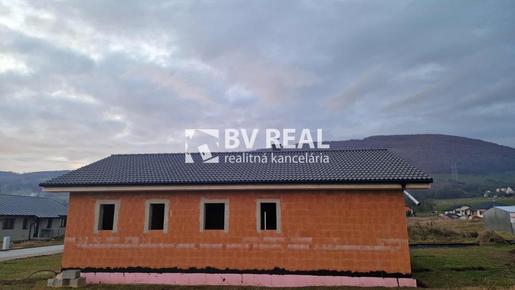BV REAL Na predaj novostavba obec Diviaky nad Nitricou FM2358