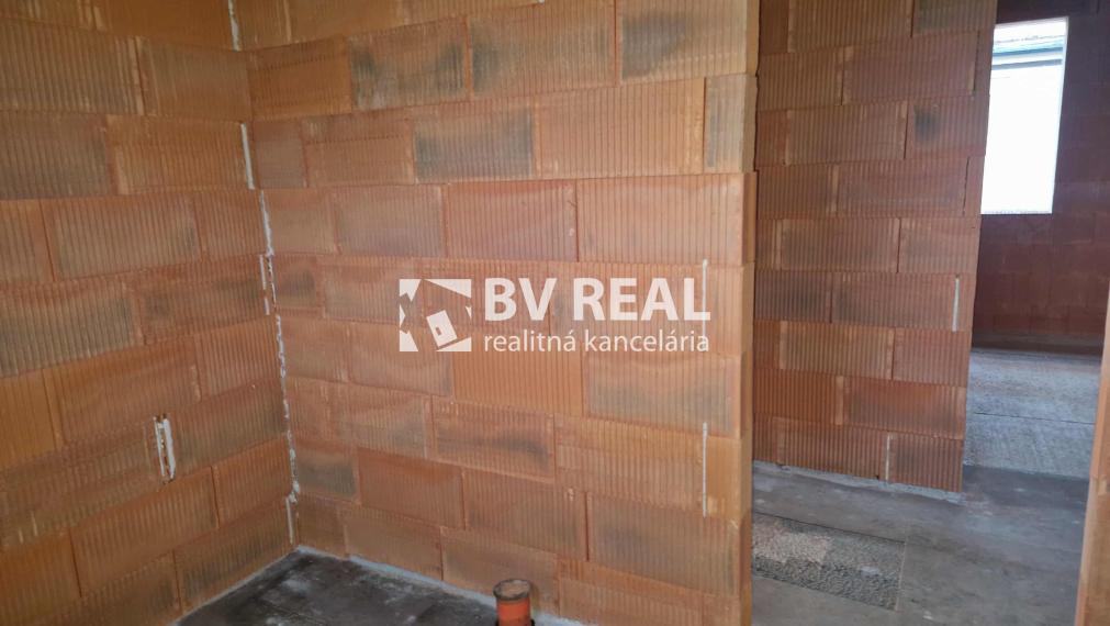 BV REAL Na predaj novostavba obec Diviaky nad Nitricou FM2358