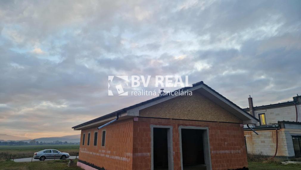 BV REAL Na predaj novostavba obec Diviaky nad Nitricou FM2358