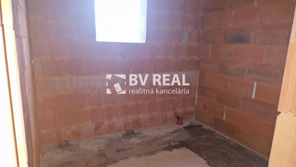 BV REAL Na predaj novostavba obec Diviaky nad Nitricou FM2358