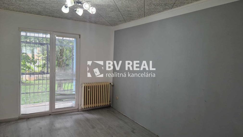 BV REAL Na predaj 2 izbový byt 54 m2 Žiar nad Hronom FM2242