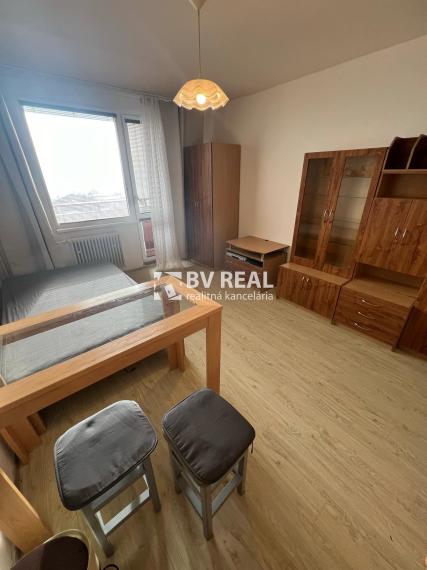 BV REAL Na predaj garsónka s loggiou Žiar nad Hronom FM2188