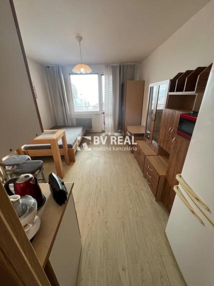 BV REAL Na predaj garsónka s loggiou Žiar nad Hronom FM2188