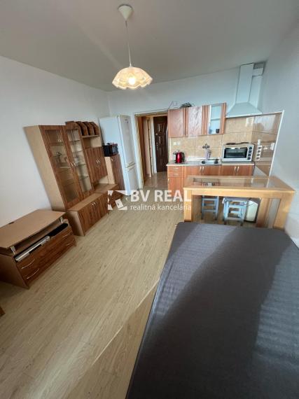 BV REAL Na predaj garsónka s loggiou Žiar nad Hronom FM2188