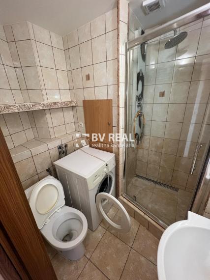 BV REAL Na predaj garsónka s loggiou Žiar nad Hronom FM2188
