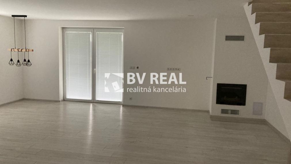 BV REAL Na prenájom rodinný dom v meste Bojnice FM1995