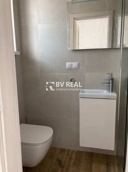 BV REAL Na prenájom rodinný dom v meste Bojnice FM1995