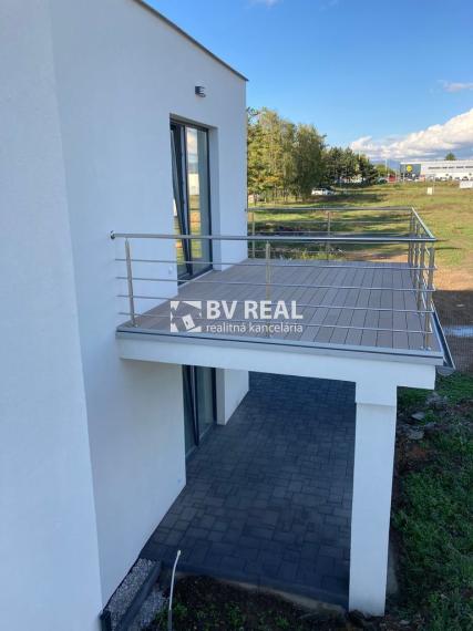 BV REAL Na prenájom rodinný dom v meste Bojnice FM1995