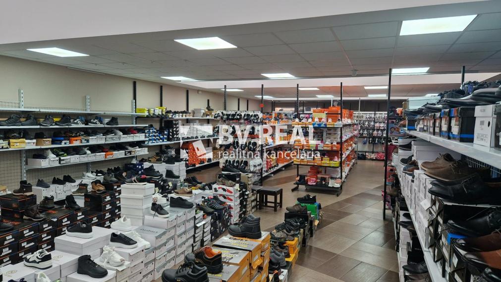BV REAL Na prenájom polyfunkčná budova Prievidza FM2365