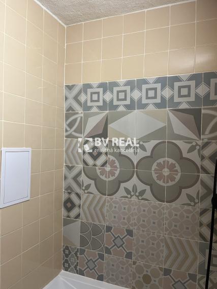 BV REAL Na predaj prerobená garsónka Žiar nad Hronom FM2208