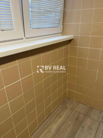 BV REAL Na predaj prerobená garsónka Žiar nad Hronom FM2208