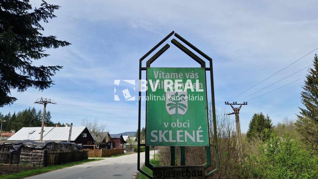 BV REAL Na predaj pozemok obec Sklené FM2164