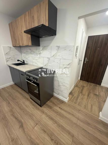 BV REAL Na predaj garsónka Handlová FM2298