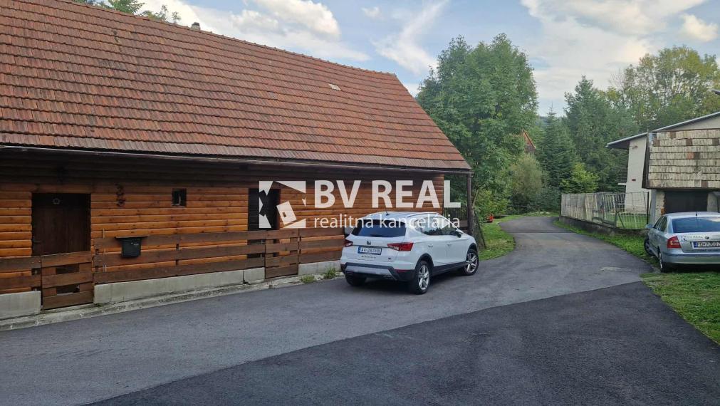 BV REAL Na predaj rodinný dom obec Horná Štubňa FM2326