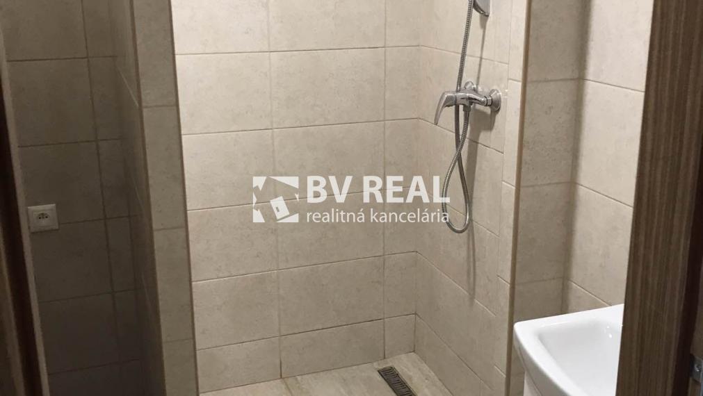 BV REAL Na predaj 2 izbový byt Handlová FM2226