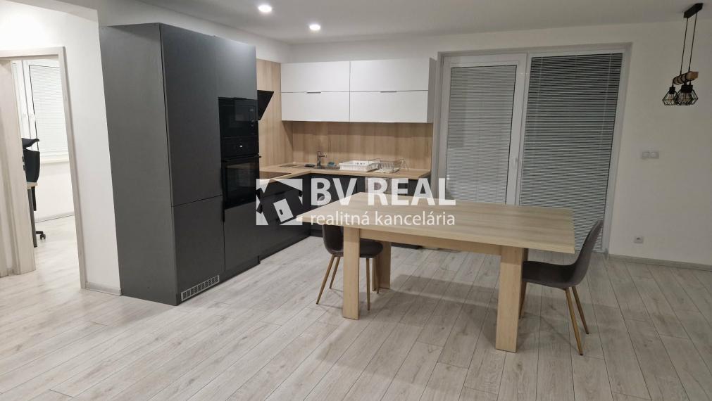 BV REAL Na prenájom rodinný dom v meste Bojnice FM1995