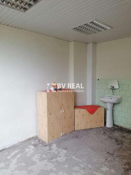 BV REAL na predaj 4 izbový apartmán Žiar nad Hronom FM7375