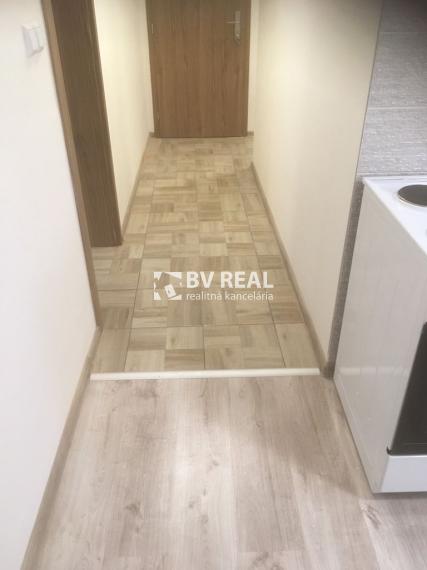 BV REAL Na predaj 2 izbový byt Handlová FM2381