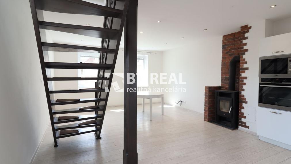 BV REAL na predaj 4 izbový rodinný dom Bojnice Dubnica BV5008