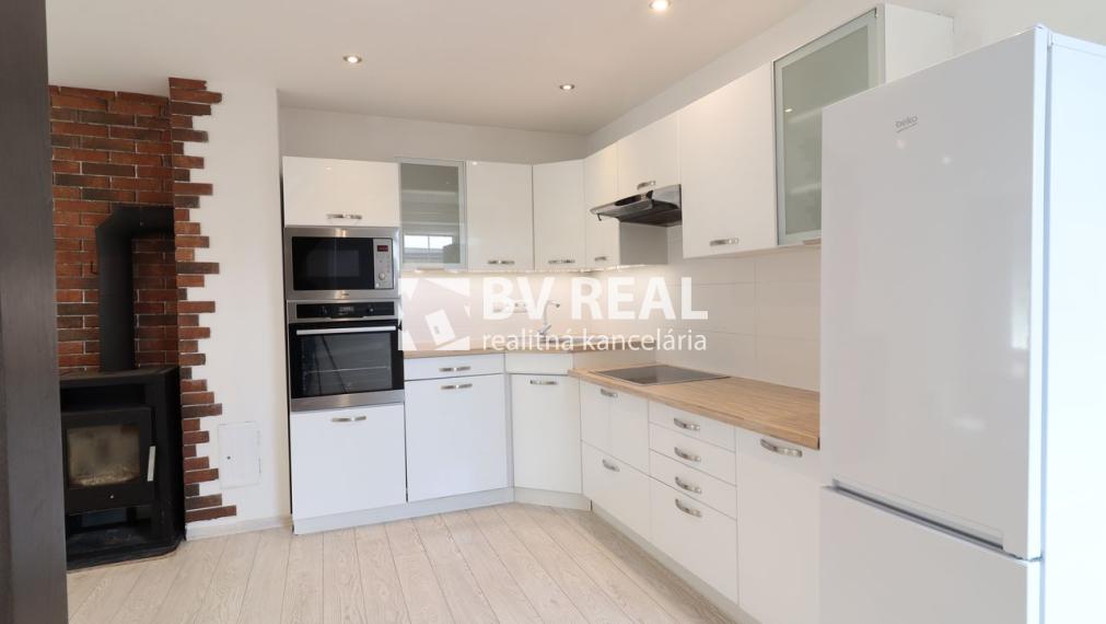 BV REAL na predaj 4 izbový rodinný dom Bojnice Dubnica BV5008